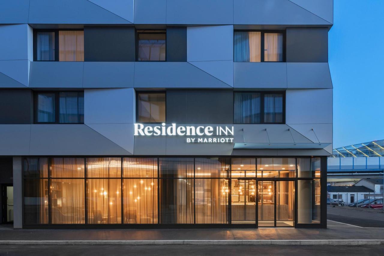 By Marriott East Viena