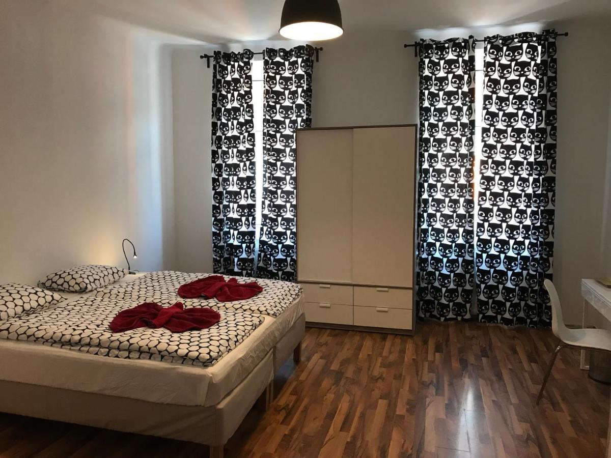 Apartment Near Schoenbrunn Palace Vienna