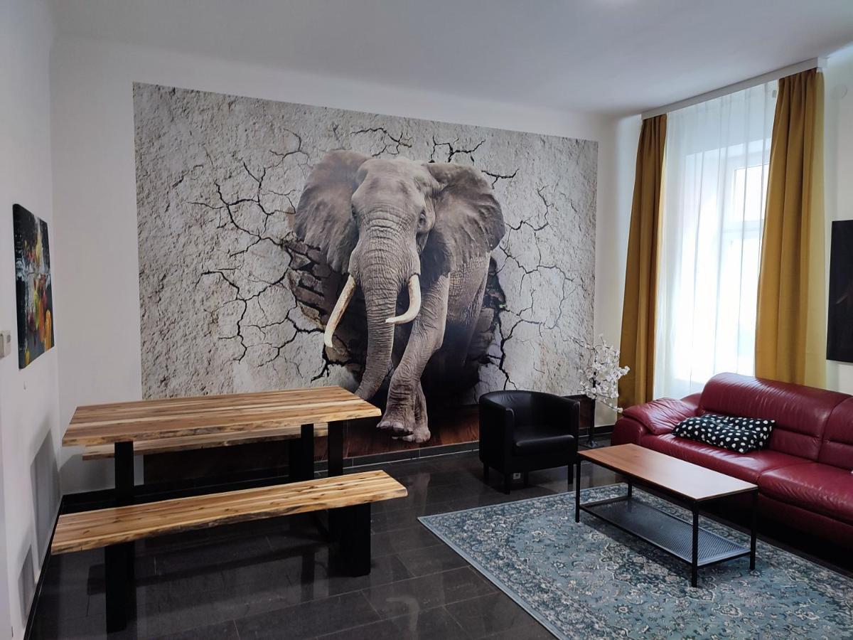 Apartment Near Schoenbrunn Palace *