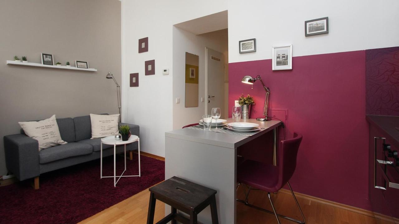 Cosy Modern B Prater Apartment *