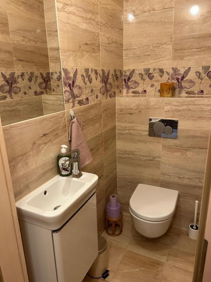 56 Apartment *