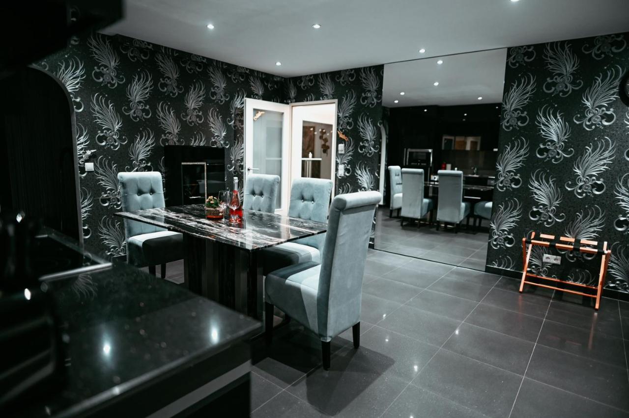 Vip Shopping Center 5 * Vienna