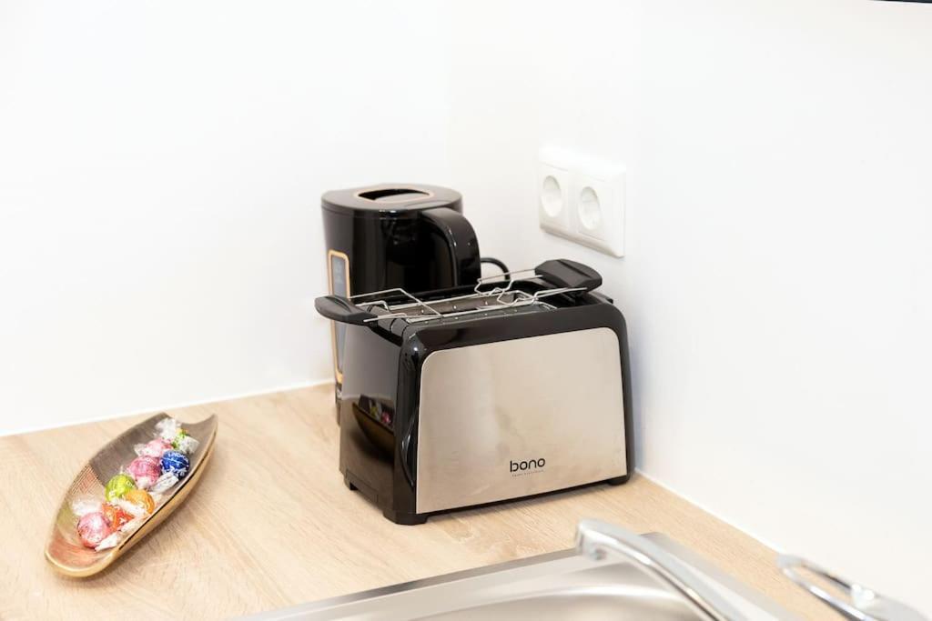 Apartment Sunny And Stylish - Free Parking - 15 Min To Center Wien