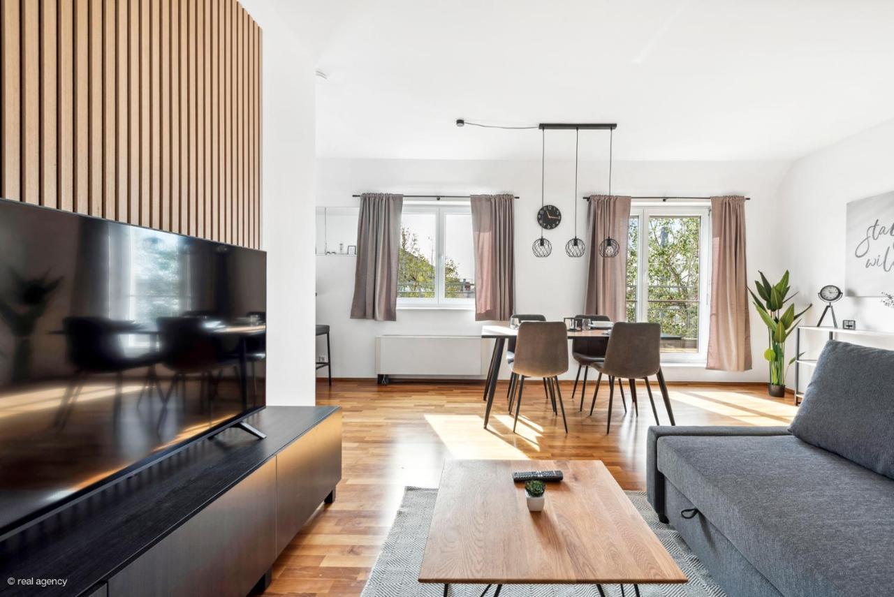 Bernhards Stadthalle - Klima & Terrasse Apartment *