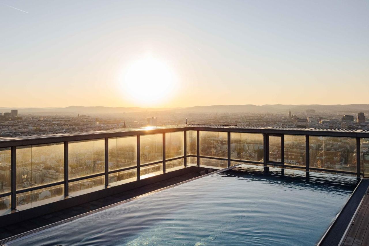 Design With Amazing View Over 2 Apartment