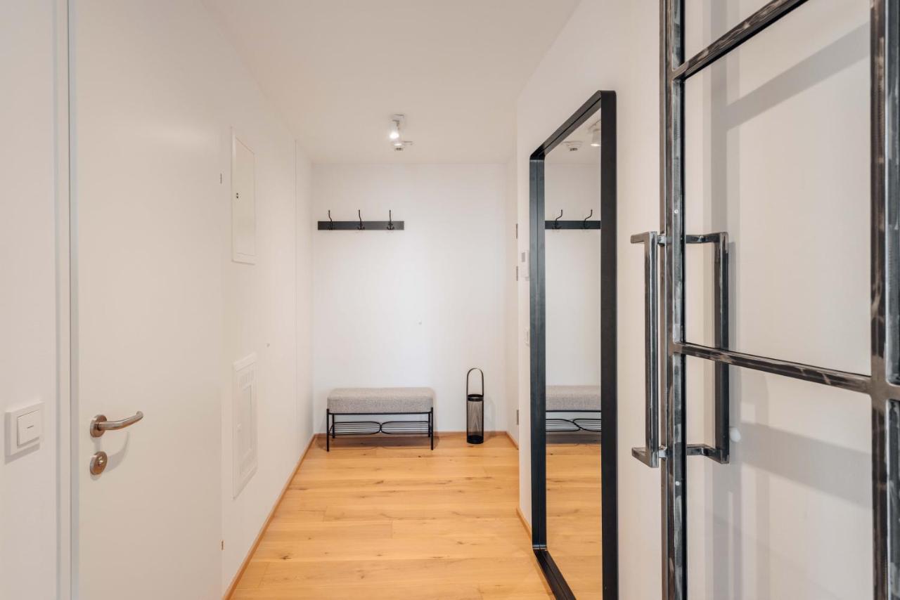 Design With Amazing View Over 2 Vienna