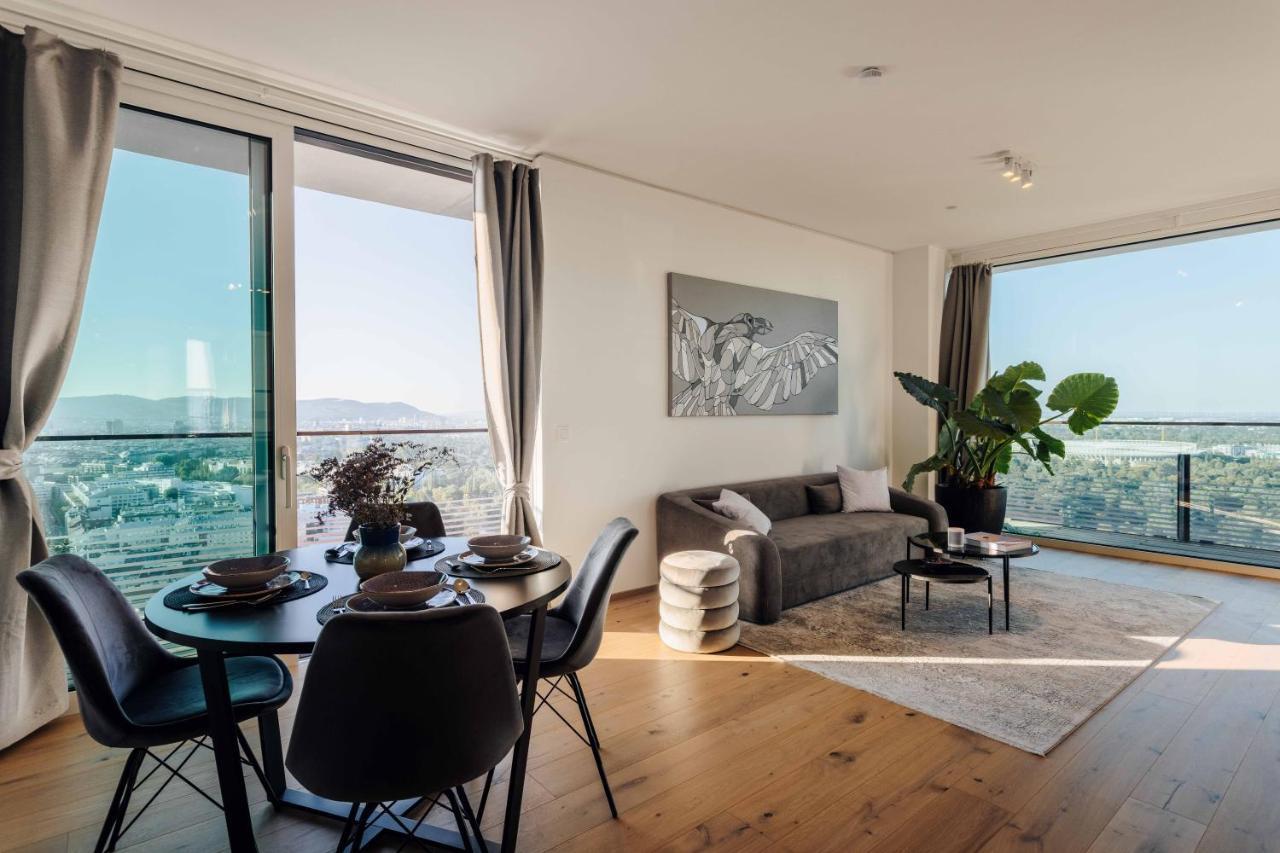Apartment Design With Amazing View Over 2 *