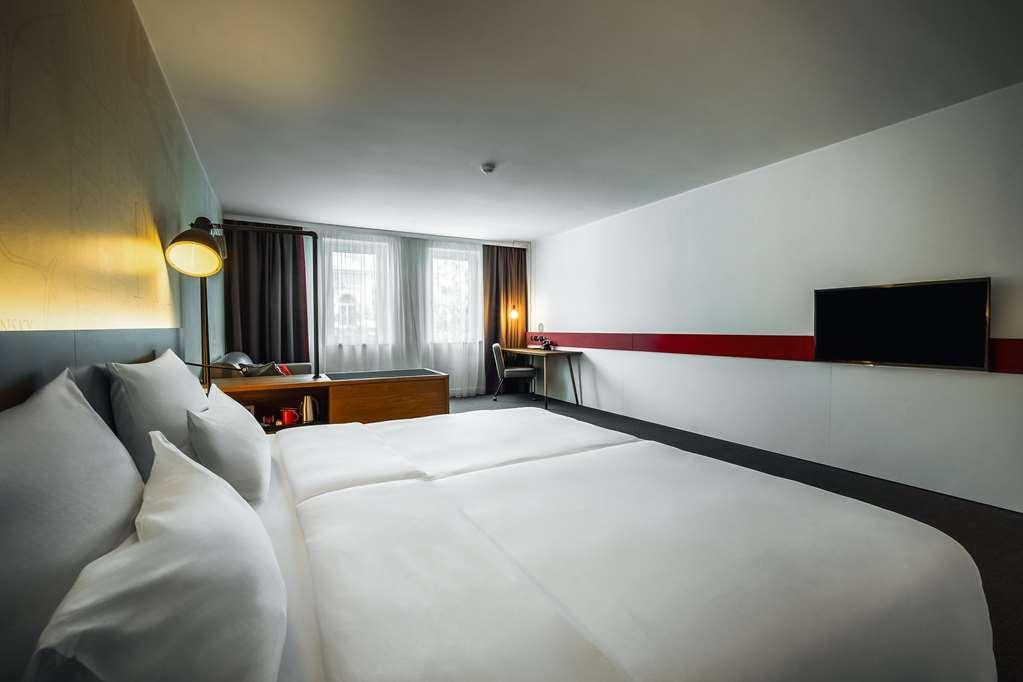 Hotel Max Brown 5th District, Part Of Sircle Collection - Formerly Pentahotel 4*