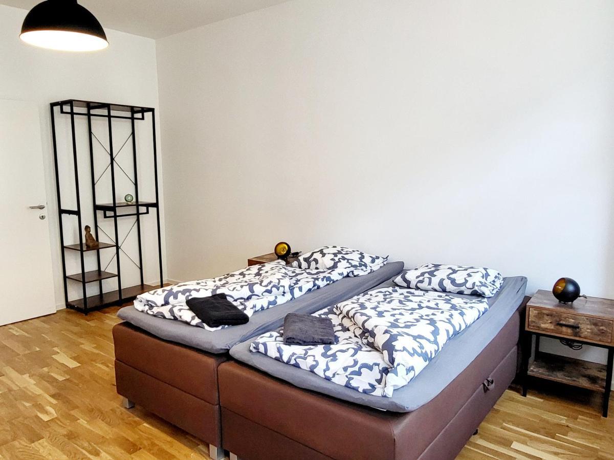 Apartment Sunny With 1 Balcony *