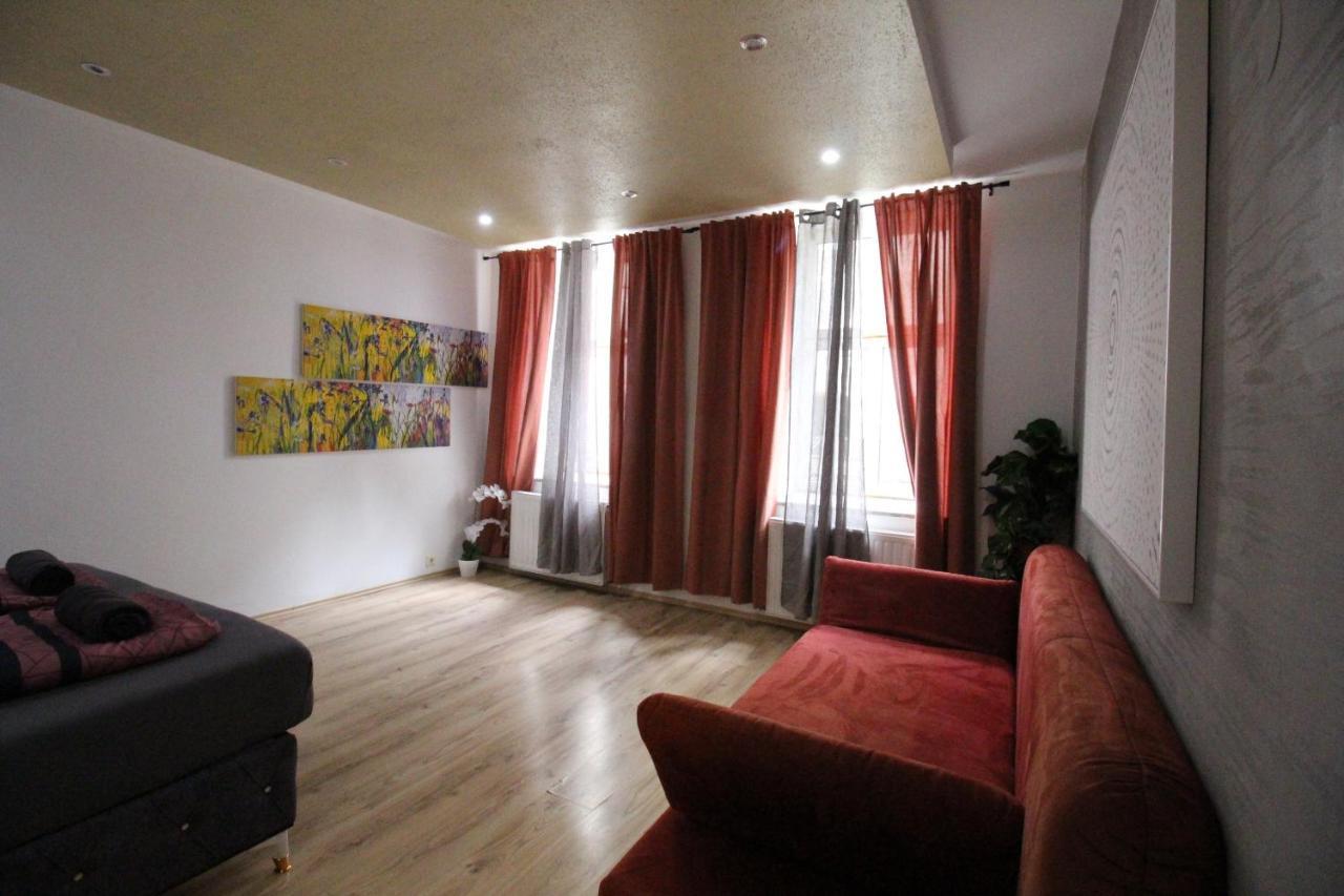 Premium Triple Rf Apartment *