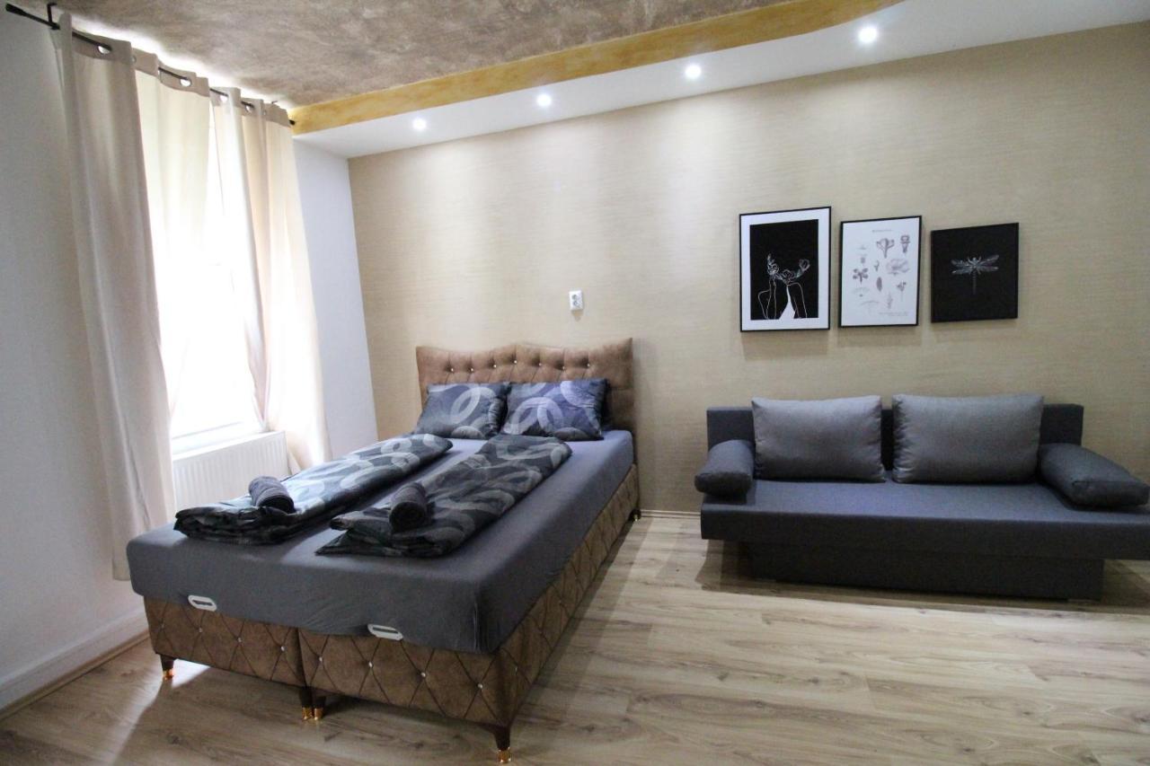 Family Quad Rf Apartment Wien