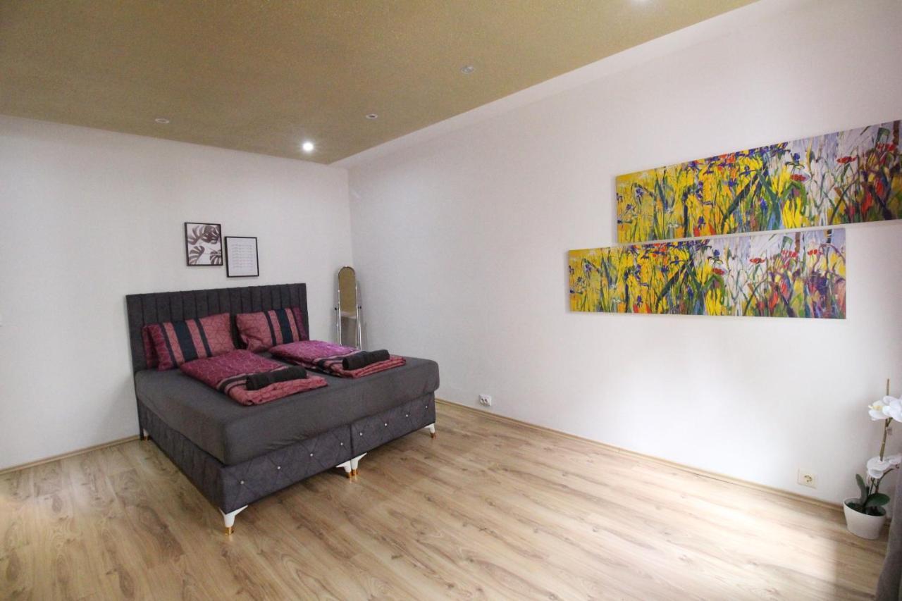 Premium Triple Rf Apartment