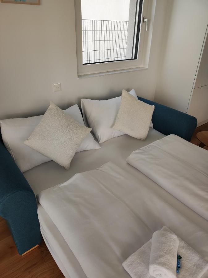 Roksox-home Gegenueber Der Uno-city Und Kaiserwasser Apartment