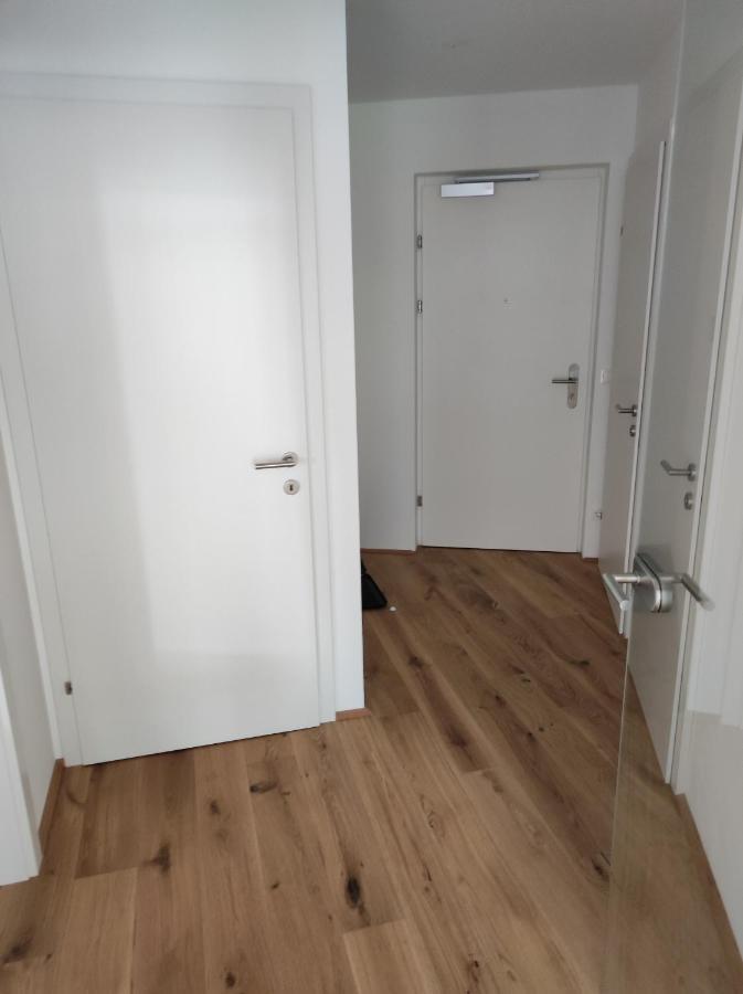 Roksox-home Gegenueber Der Uno-city Und Kaiserwasser Apartment
