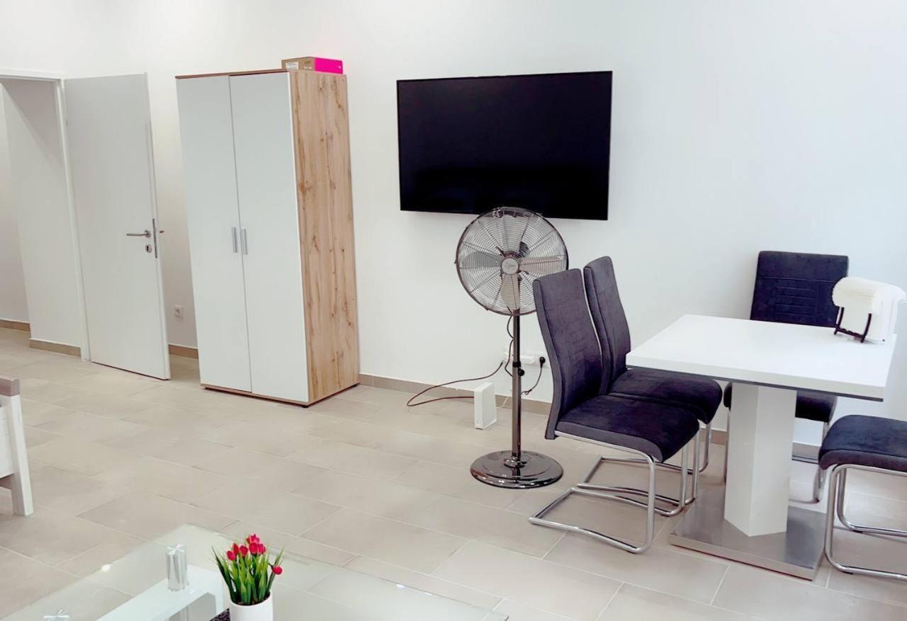Queen 4p Wl Apartment