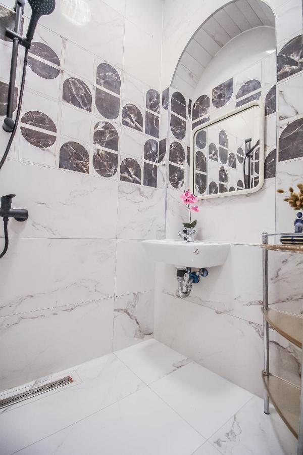 Comfort Quad Hn Apartment *