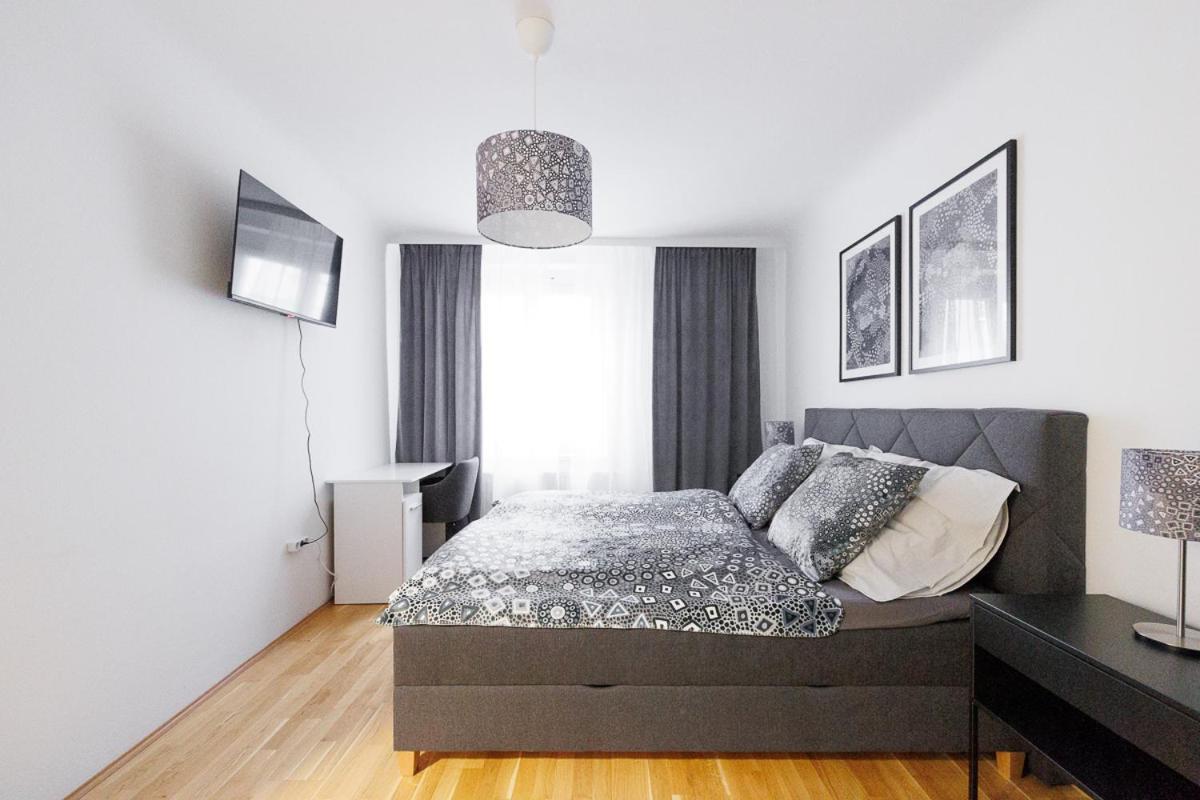 New! Shalalaliving - Lucky Strike! Cozy & Homely Near Schoenbrunn Pg20 *