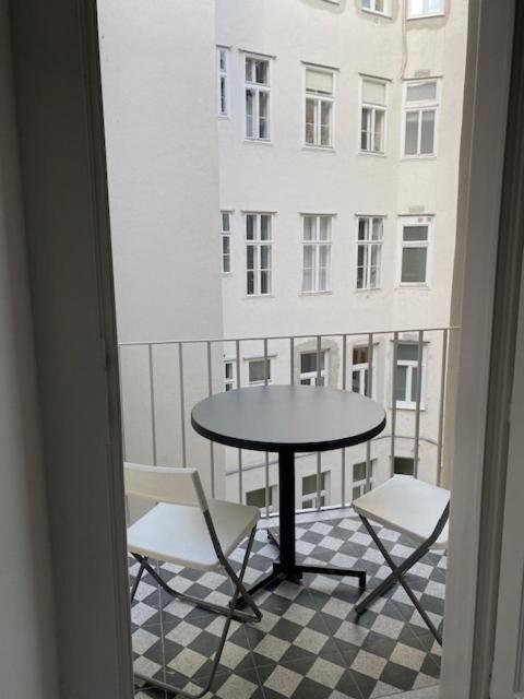 Apartment Theobaldgasse - Exclusive Opportunity Since Construction Close By
