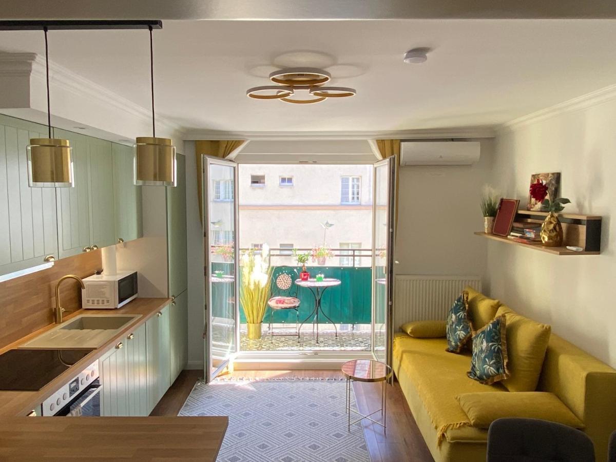 Royal Deluxe Apartment