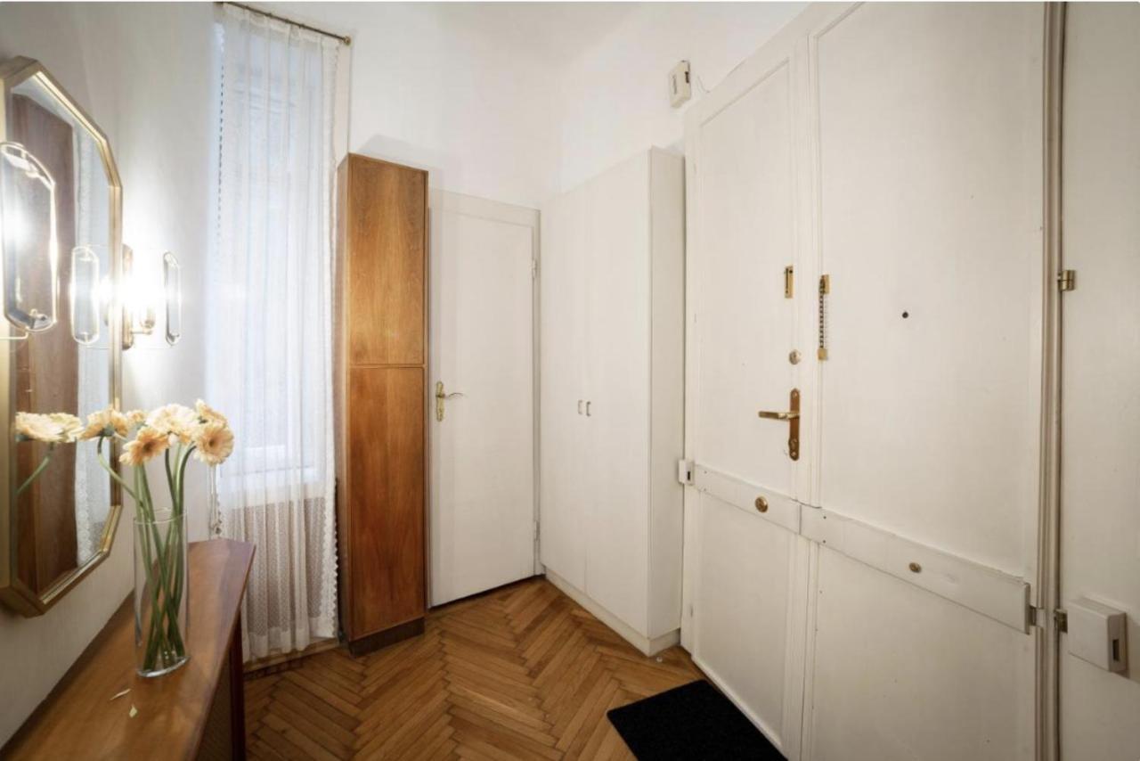 Calm 60m2 Flat Close To Center - Free Parking Appartamento