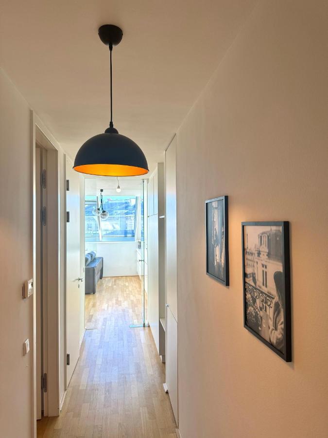Residential Elegance: Yourvienna Classic In Center Apartamento