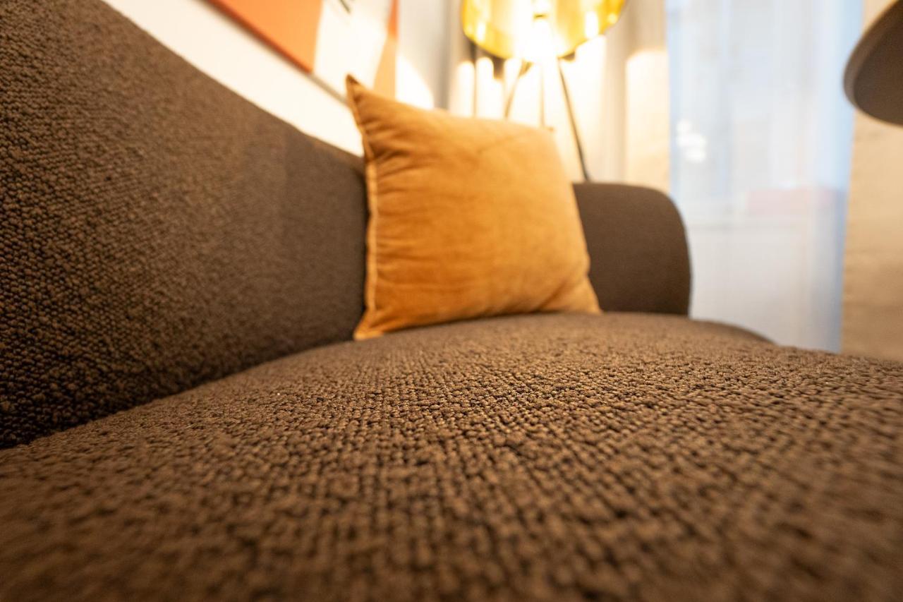 Stylish 1-bedroom With A Terrace