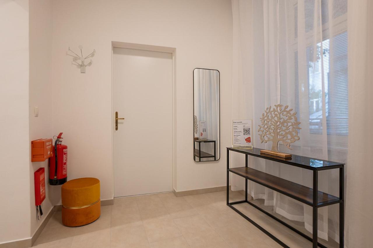Stylish 1-bedroom With A Terrace Apartamento *