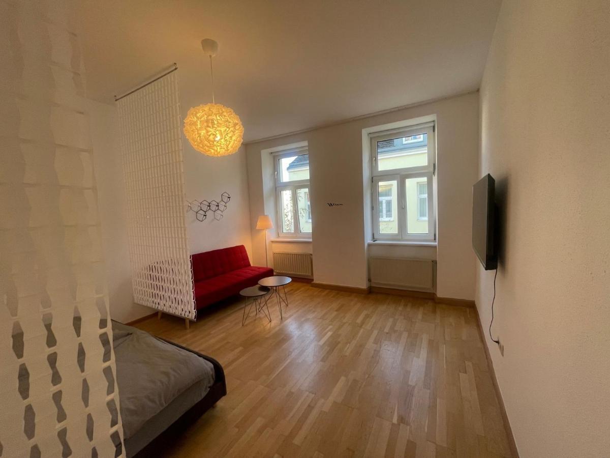 Schmucke Citywohnung In Ruhelage * Vienna