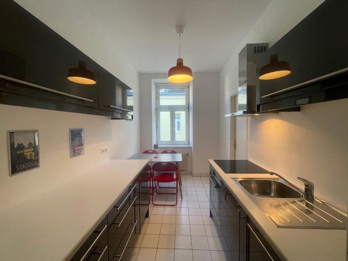 Schmucke Citywohnung In Ruhelage * Vienna