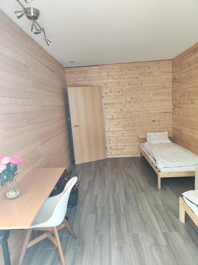 Apartment Erdgeschoss Nahe Flughafen *