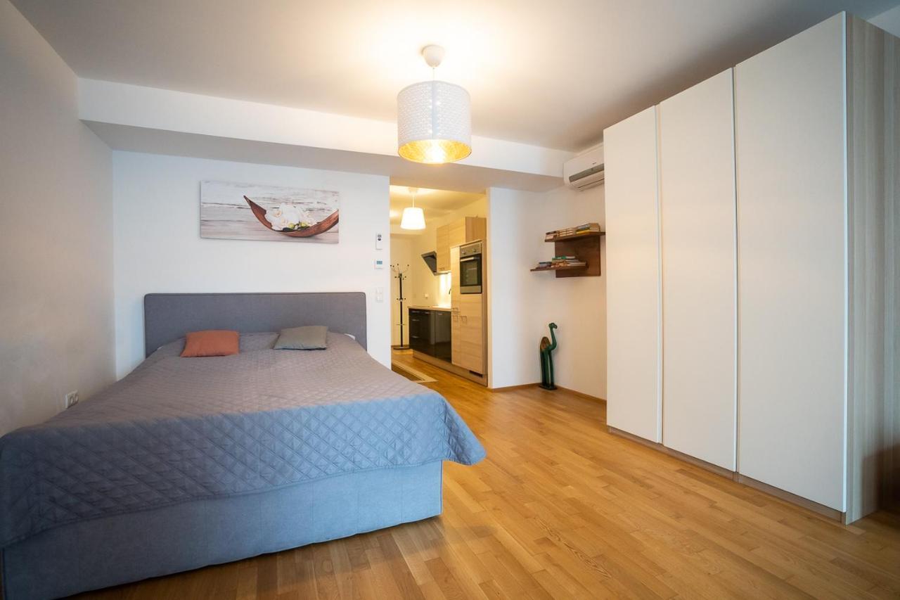 Apartment Feines Direkt Beim Parlament Rathaus *