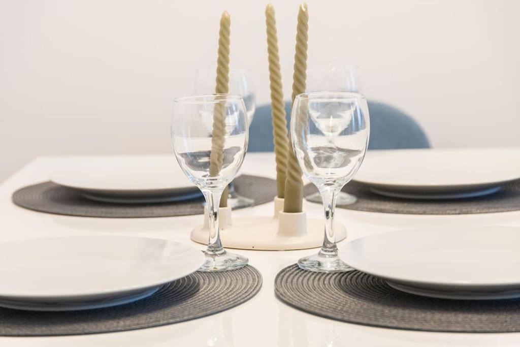 Orestaliving - Danube Canal Apartment *