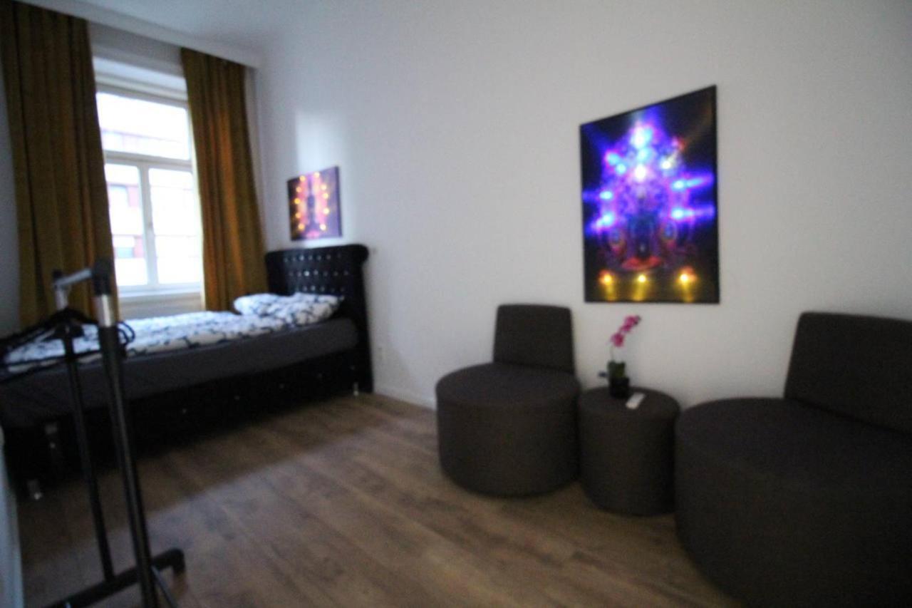 Modern Double Js B Apartment *
