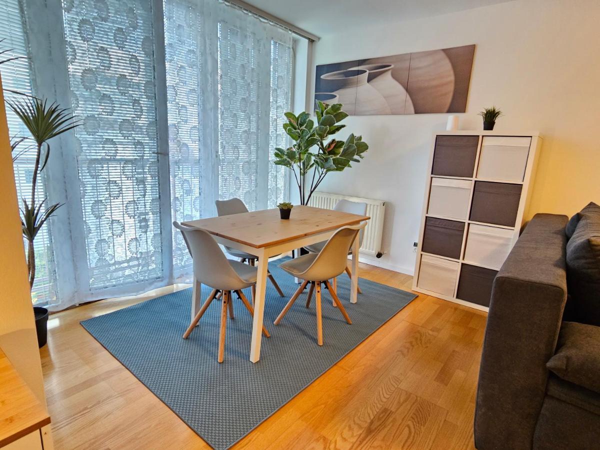 Apartment City Oasis With Brand-new Kitchen 1br *