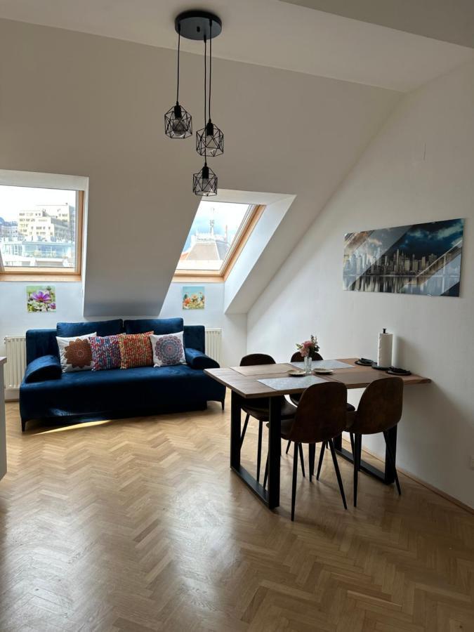 Apartment Klimatisiertes Dachgeschoss City In Zentrum Wiens