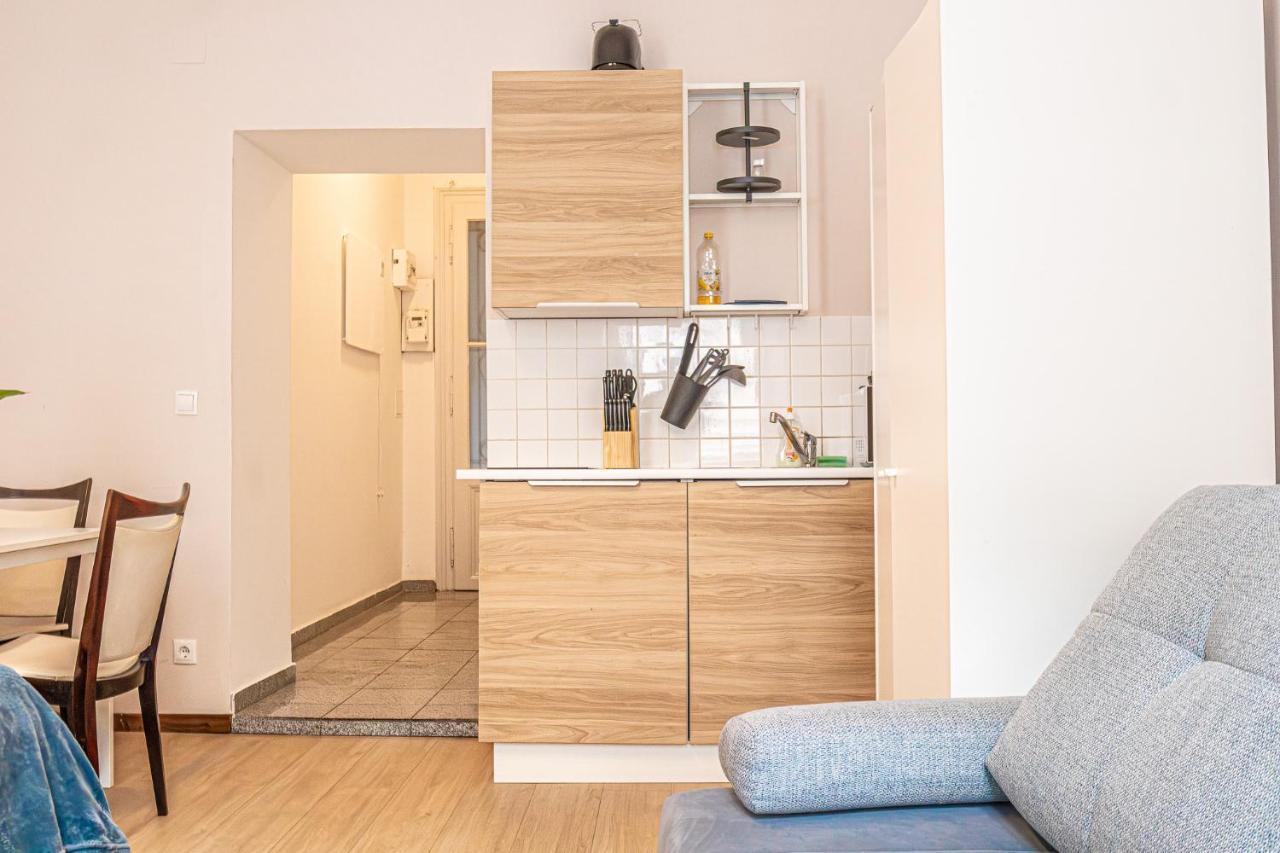 Cozy & Stylish 1-br Retreat-perfect Getaway Apartment *