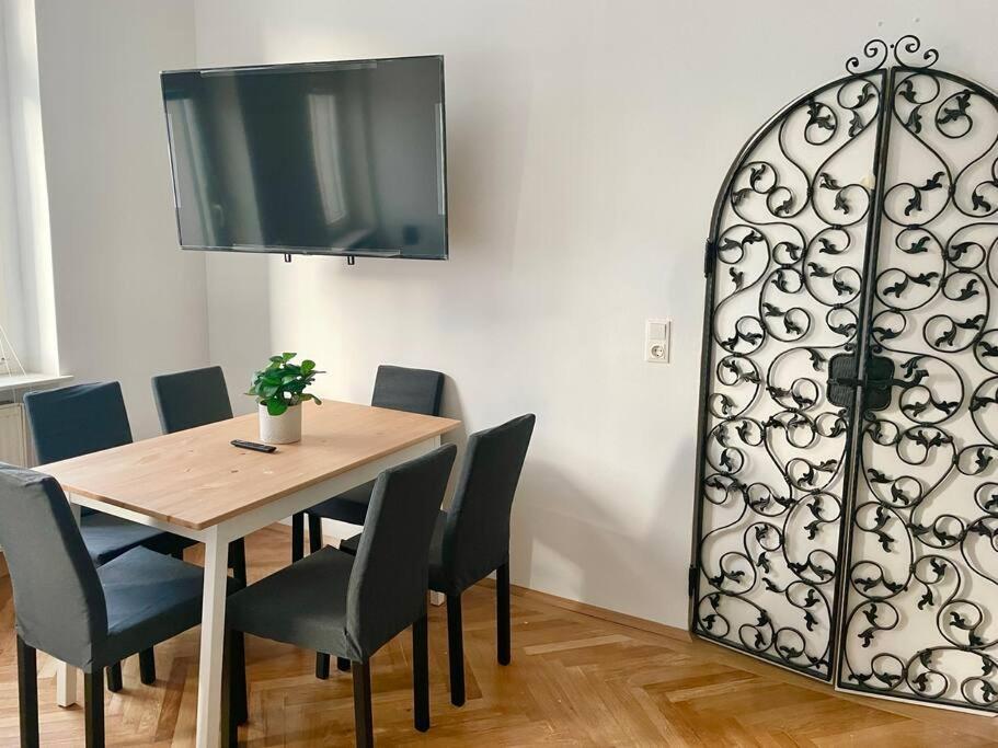 110m2 Stylish 4 Bedroom Apartment