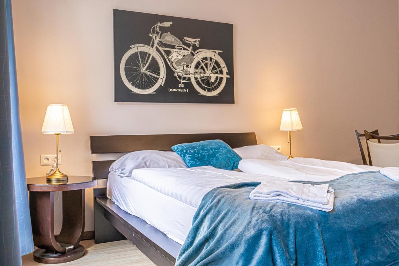 Cozy & Stylish 1-br Retreat-perfect Getaway Apartment *