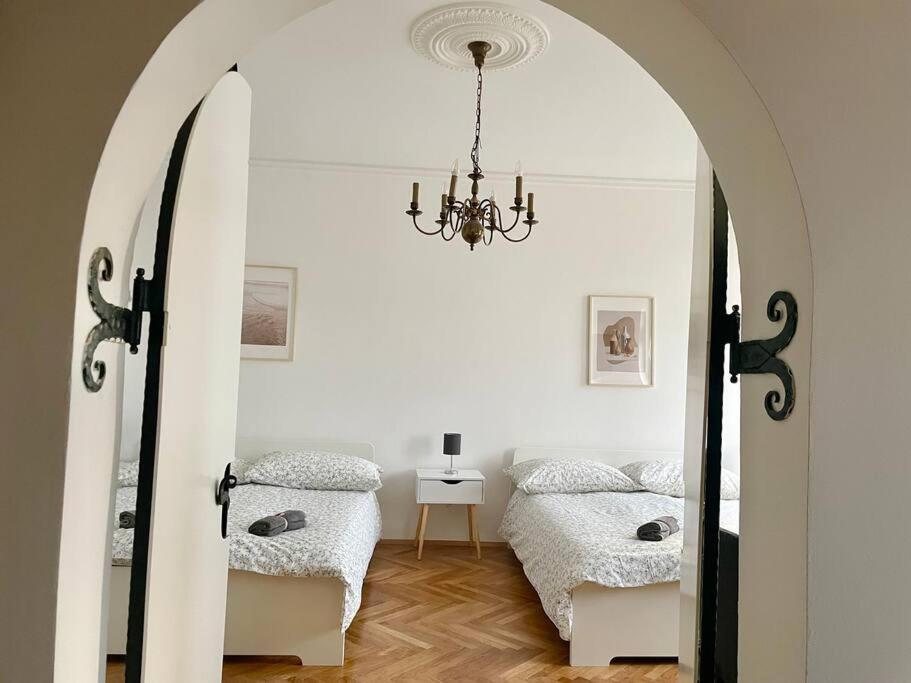 Apartment 110m2 Stylish 4 Bedroom Vienna