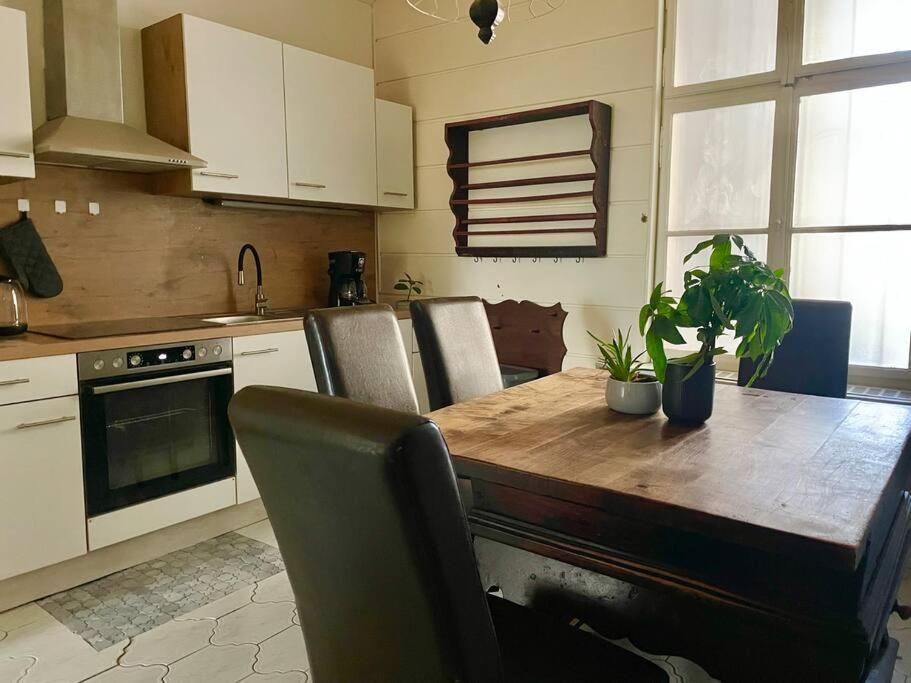110m2 Stylish 4 Bedroom Apartment Vienna