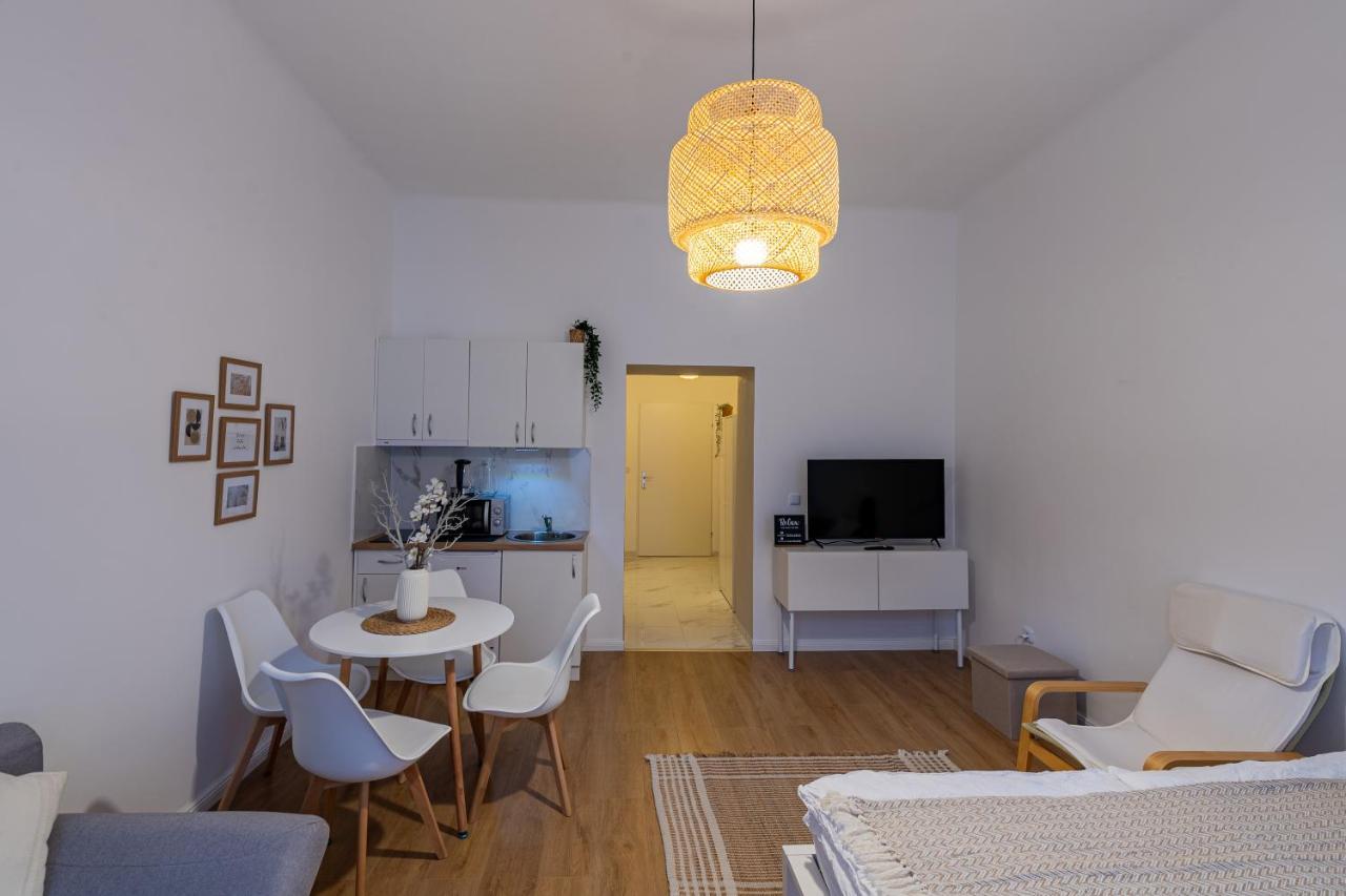 My Bright Aparthotel