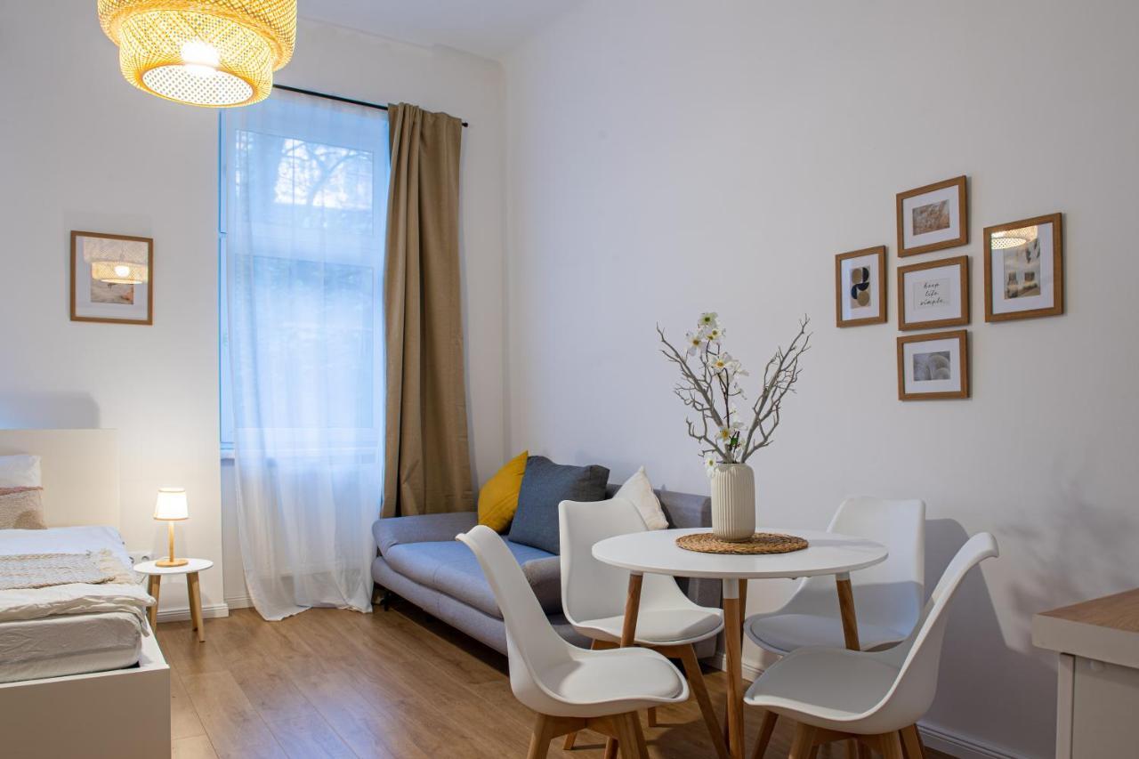 Aparthotel My Bright