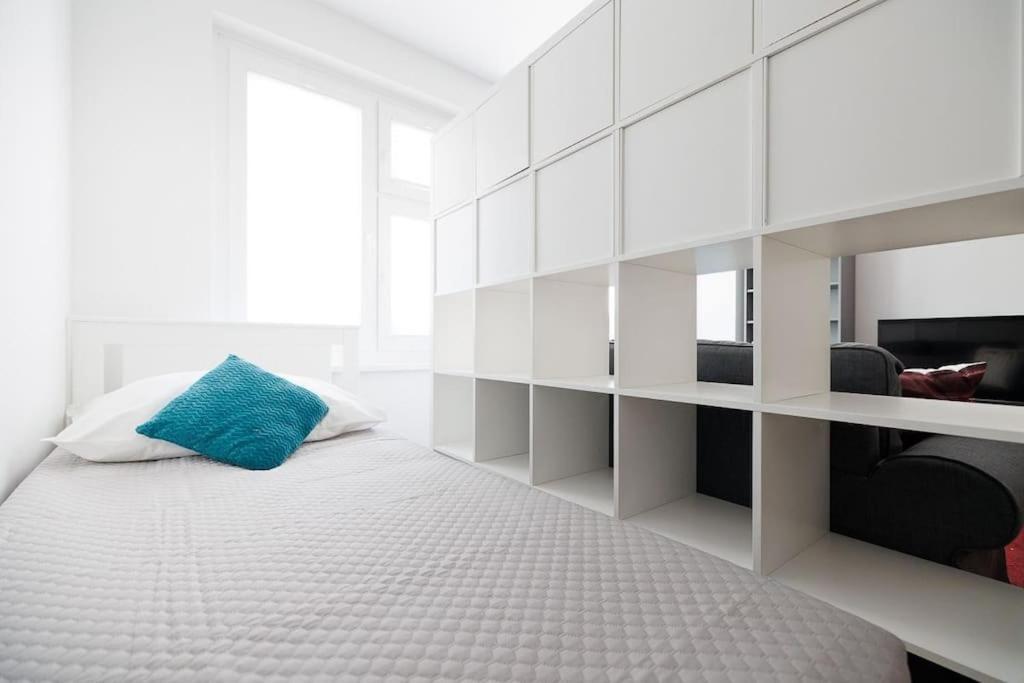 New! Convenient Viennalove Wienmeidling Viena