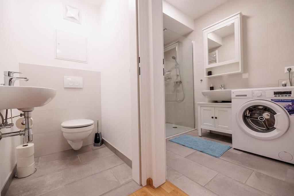 Apartamento New! Convenient Viennalove Wienmeidling
