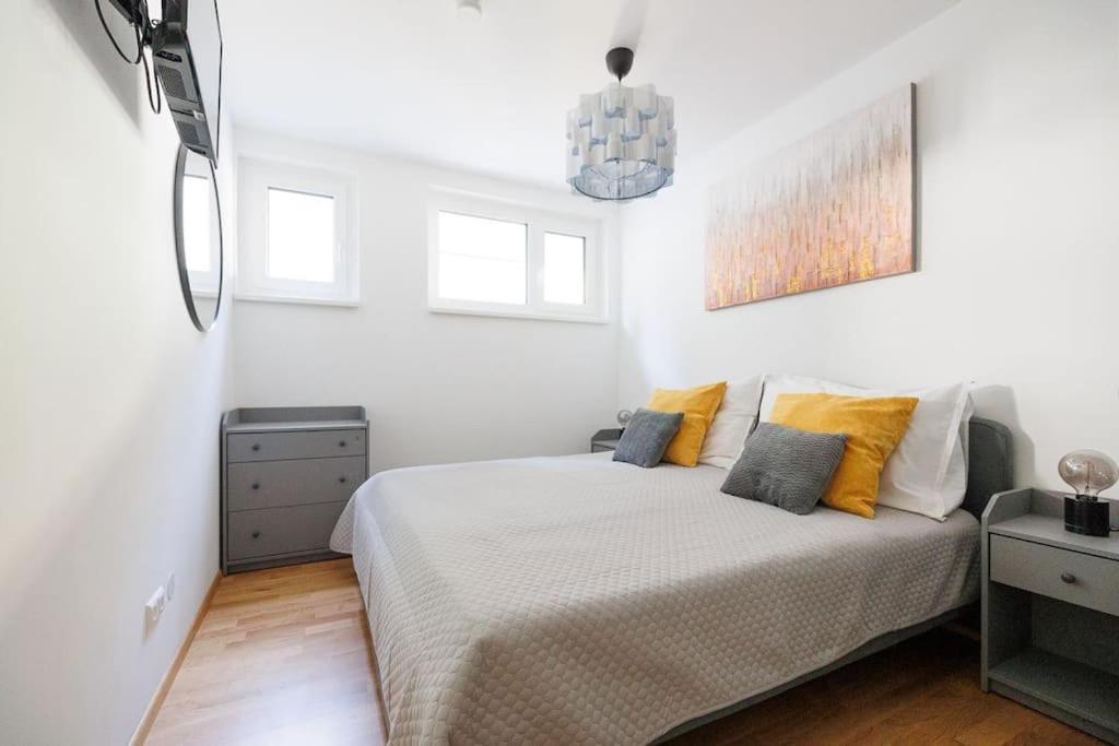New! Convenient Viennalove Wienmeidling * Viena