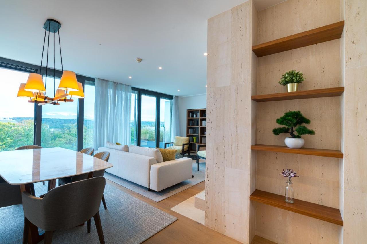 Residence, Schlossallee - Schonbrunn Apartment