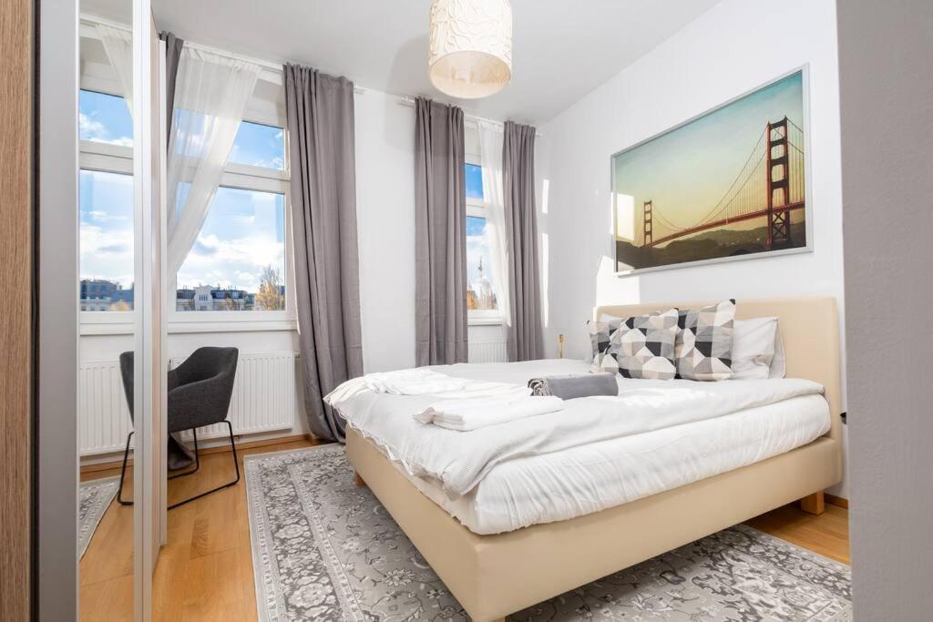 Orestaliving- 3br On The Daube Canal/friedensbruecke Apartamento *