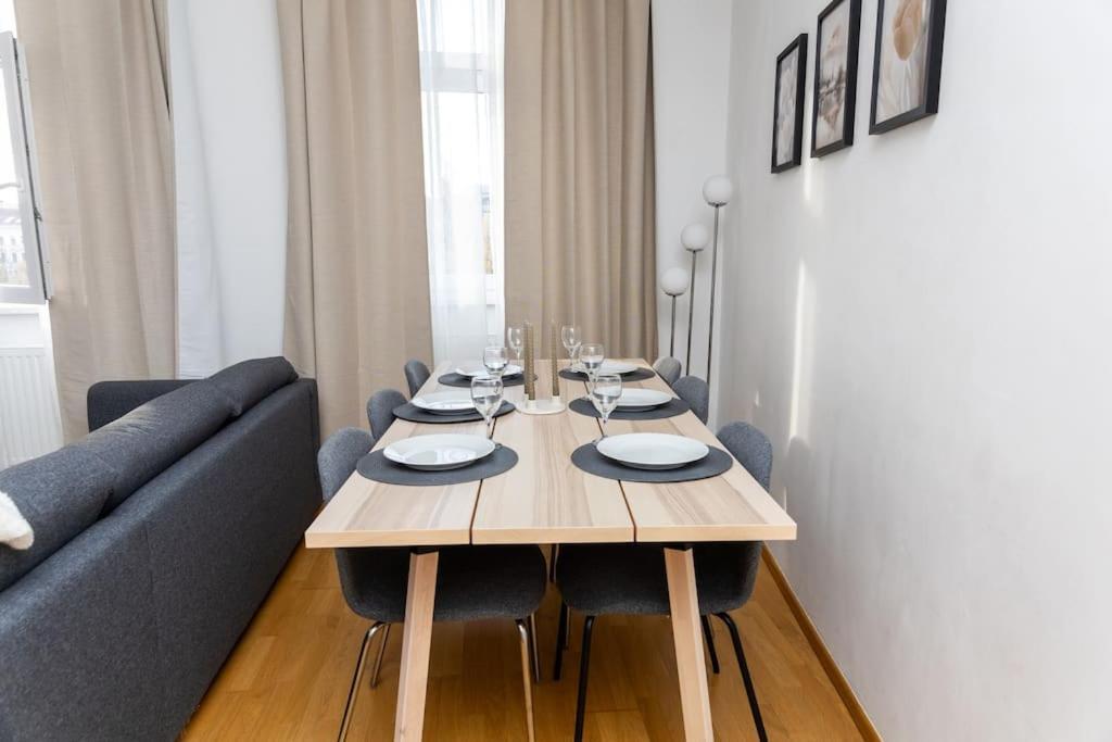 Orestaliving- 3br On The Daube Canal/friedensbruecke * Viena