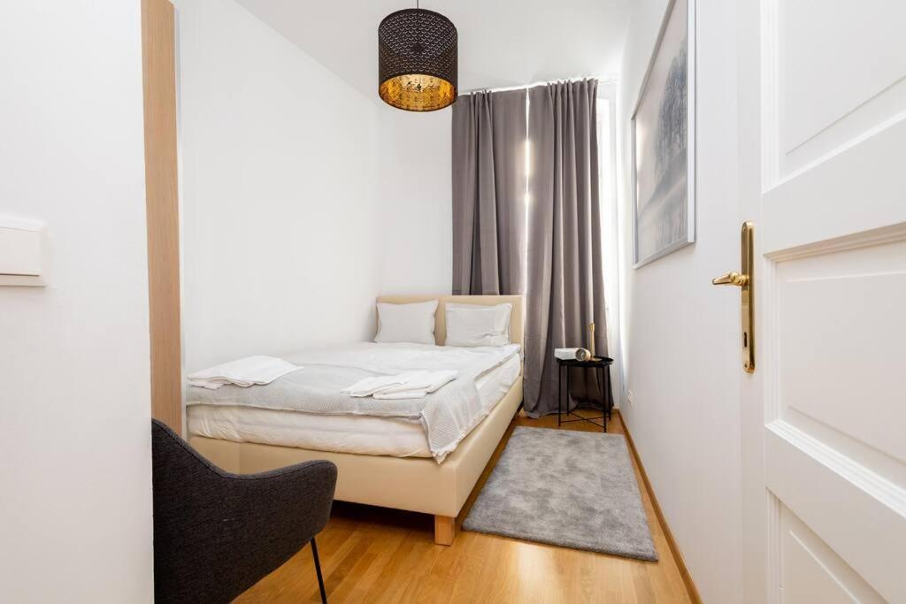 Orestaliving- 3br On The Daube Canal/friedensbruecke Apartamento Viena