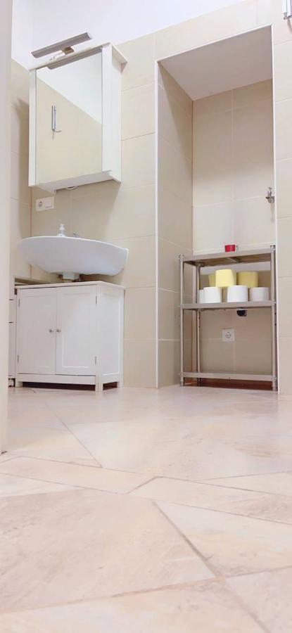H Comfort Studio 3p Km *
